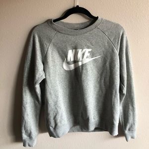 Women’s Nike Crewneck